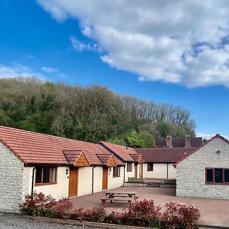 Lillypool Farm Hotell Shipham Eksteriør bilde