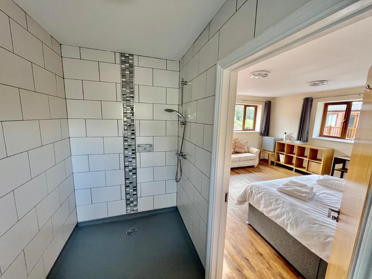 Lillypool Farm Hotell Shipham Eksteriør bilde