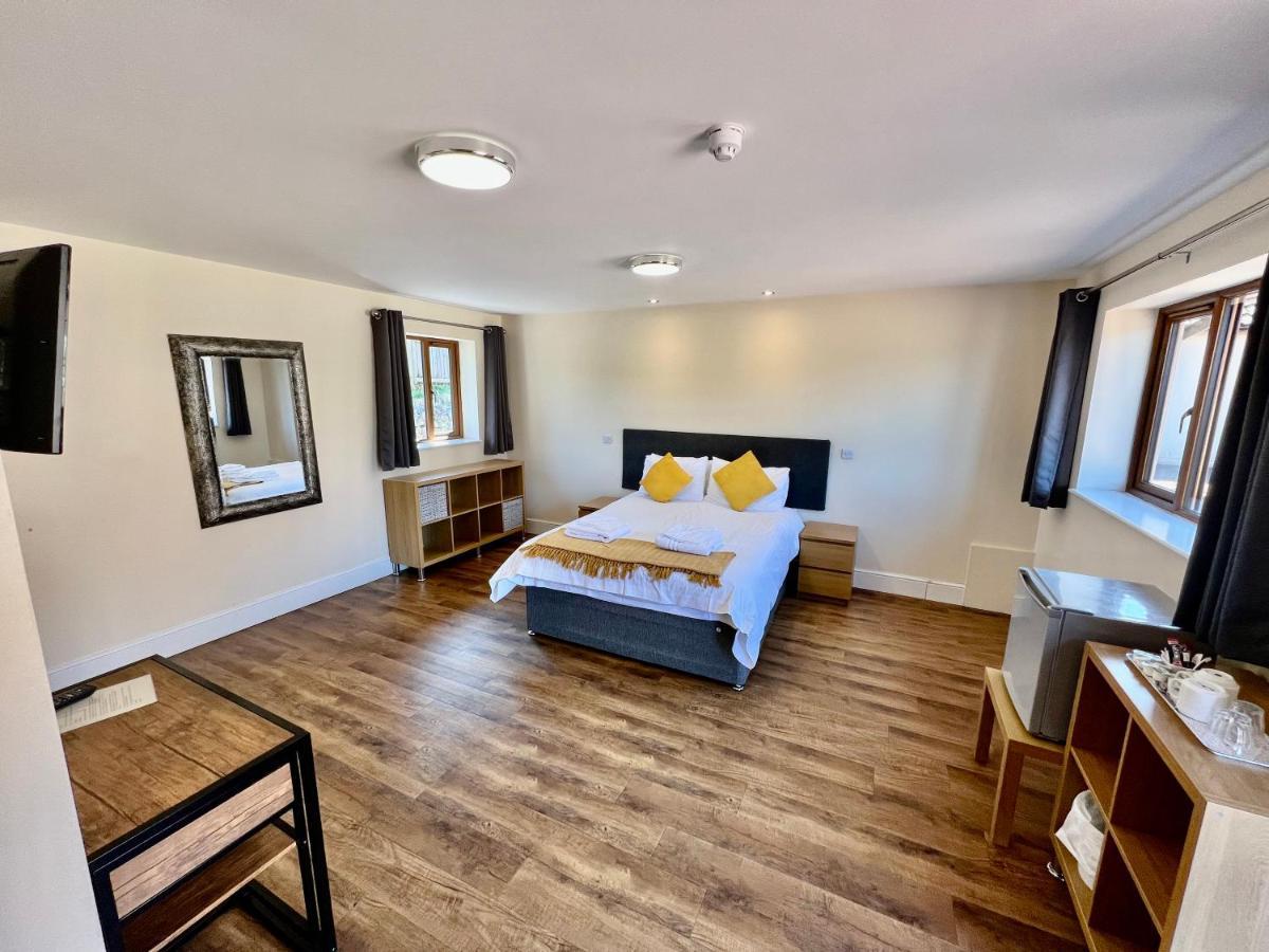 Lillypool Farm Hotell Shipham Eksteriør bilde