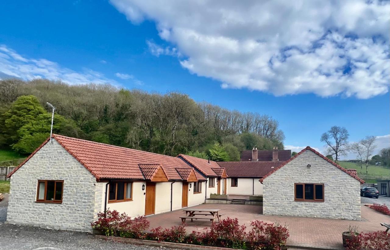 Lillypool Farm Hotell Shipham Eksteriør bilde